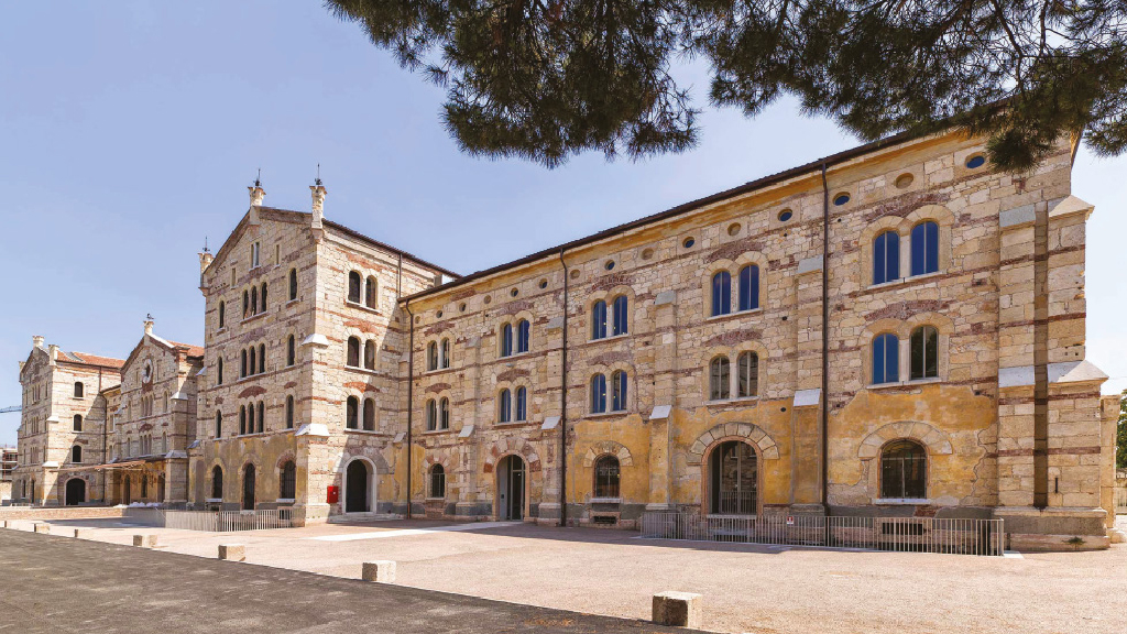 Università degli Studi di Verona - Liceo Statale G. Leopardi Macerata