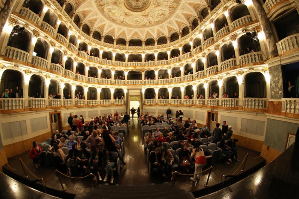  - Liceo Statale G. Leopardi Macerata