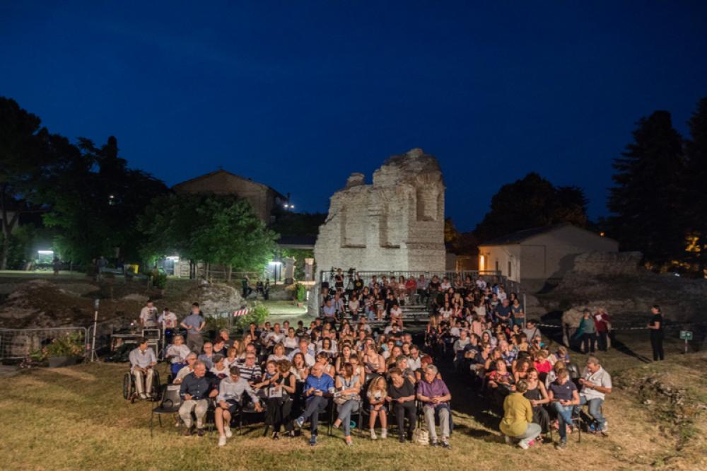  - Liceo Statale G. Leopardi Macerata