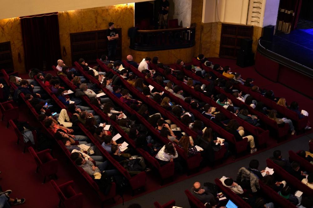  - Liceo Statale G. Leopardi Macerata
