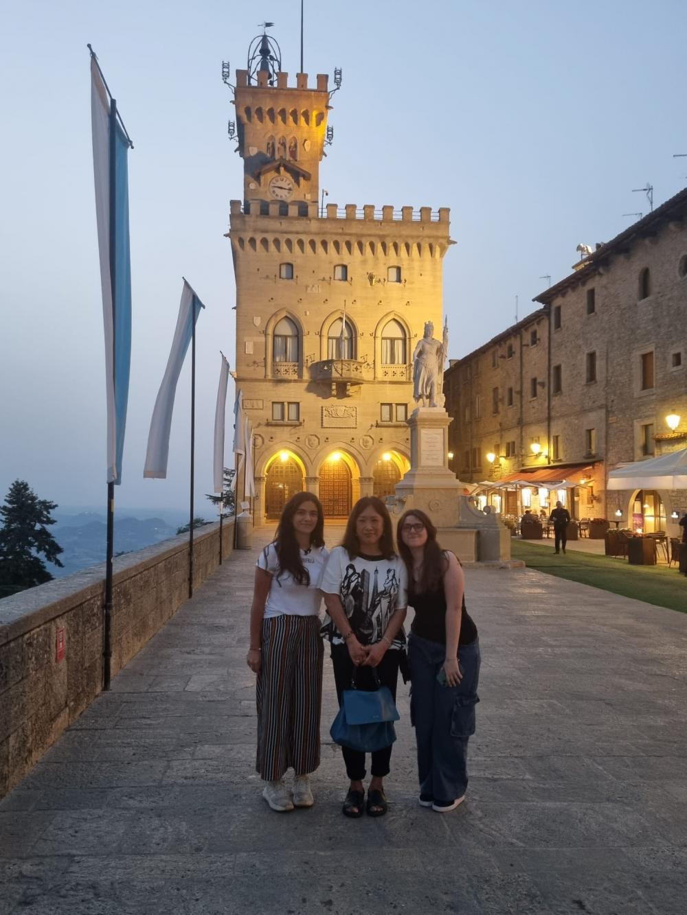  - Liceo Statale G. Leopardi Macerata