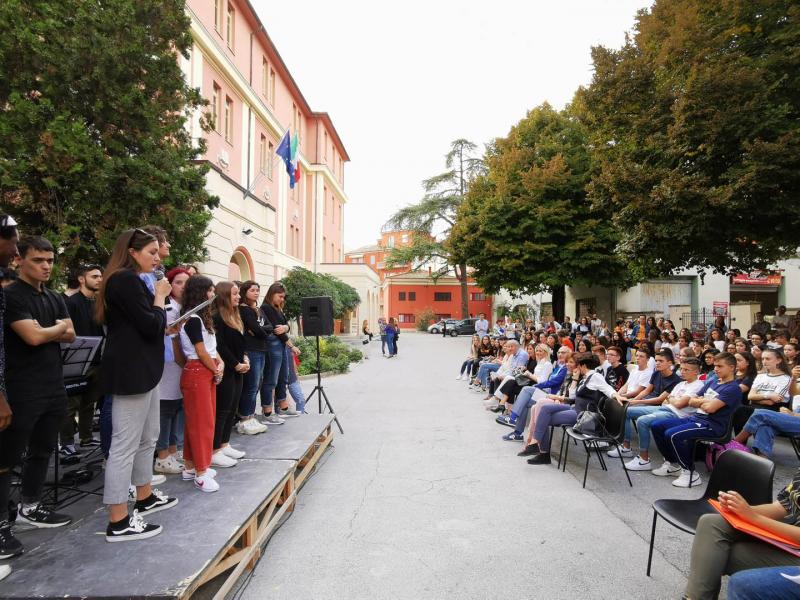  - Img 4 - Liceo Statale G. Leopardi Macerata